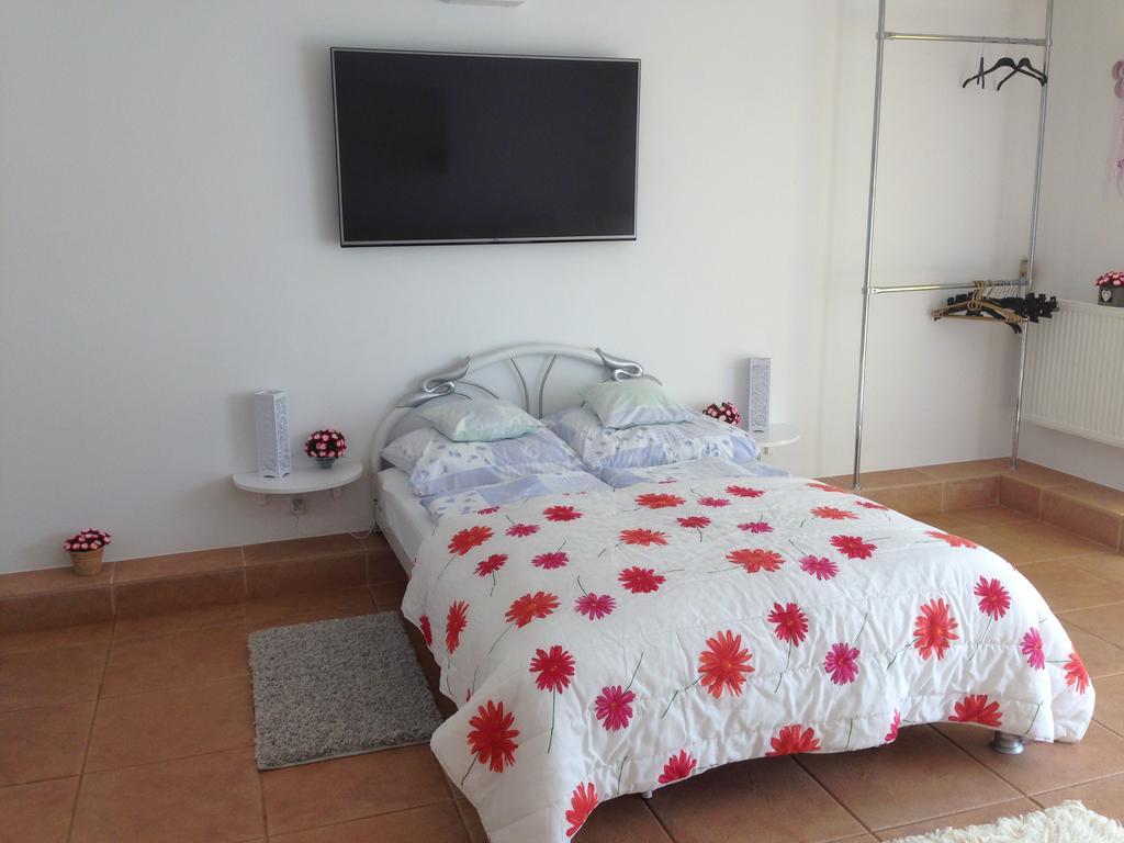Apartamenty Kris Mikołajki Ngoại thất bức ảnh